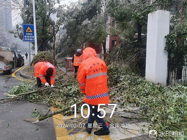 华体平台环保：长沙清冰除雪