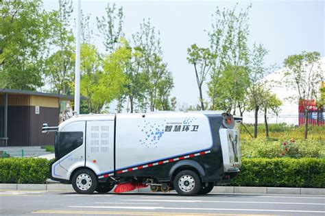 华体平台环保：无人驾驶智慧环卫