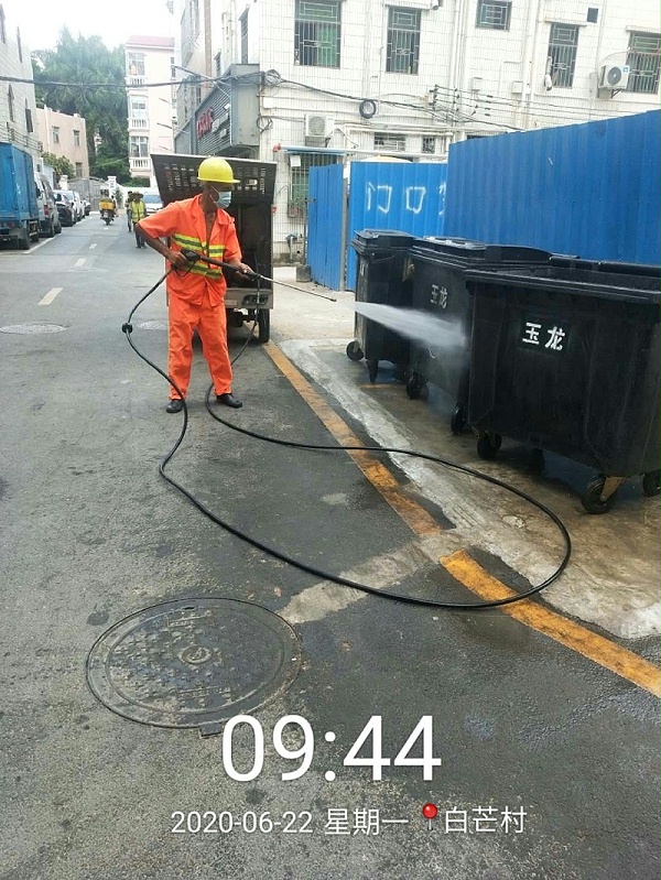 环卫垃圾桶清洁-华体平台环保