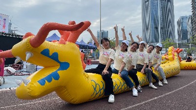 华体平台环保：公司巾帼英雄奋战街道组织的趣味运动会（3）