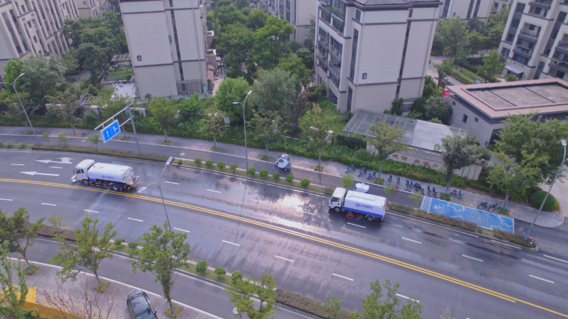 华体平台环保：无人环卫德清样本